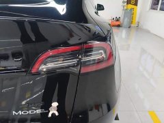 Tesla Model Y Long Range All-Wheel Drive - ფოტო 7