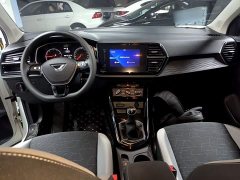 Volkswagen Jetta VS5 280TSI Manual Entry-level Pro - ფოტო 9