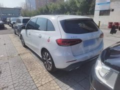 Mercedes-Benz B-Class B 200 Sport - ფოტო 4