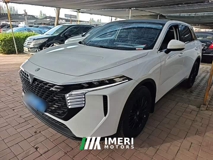 Nissan Venucia V 2026 260T Idol Edition Pro - ავტომობილი ჩინეთიდან