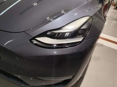 Tesla Model Y Long Range All-Wheel Drive - ფოტო 17