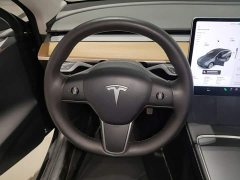 Tesla Model Y Long Range All-Wheel Drive - ფოტო 6