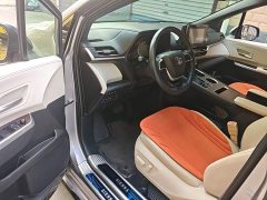 Toyota Sienna 2021 2.5L Hybrid Luxury - ფოტო 15