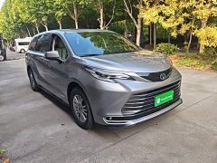 Toyota Sienna 2021 2.5L Hybrid Luxury - ფოტო 3
