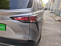 Toyota Sienna 2021 2.5L Hybrid Luxury - ფოტო 7