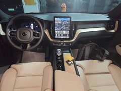 Volvo XC60 Plug-in Hybrid 2026 Extended Range AWD Smart Luxury Edition - ფოტო 9