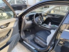 FAW Hongqi HS5 2.0T AWD Qixiang Pro Edition - ფოტო 15