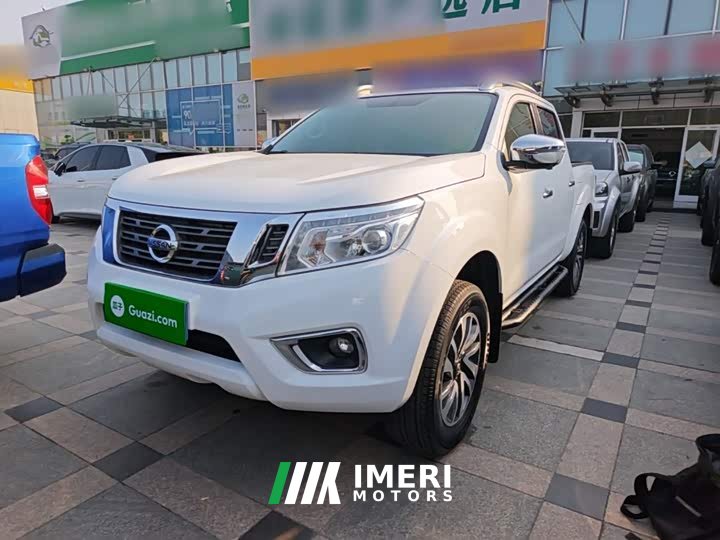 Navara 2.5L Automatic 4WD Premium QR25