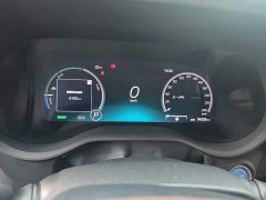 Toyota Sienna 2021 2.5L Hybrid Platinum Edition - ფოტო 11
