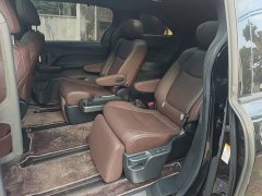 Toyota Sienna 2021 2.5L Hybrid Platinum Edition - ფოტო 16