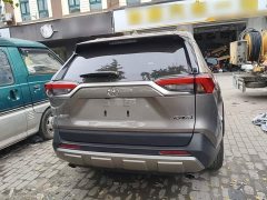 Toyota RAV4 2.0L CVT FWD Fashion Plus - ფოტო 5