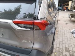 Toyota RAV4 2.0L CVT FWD Fashion Plus - ფოტო 7