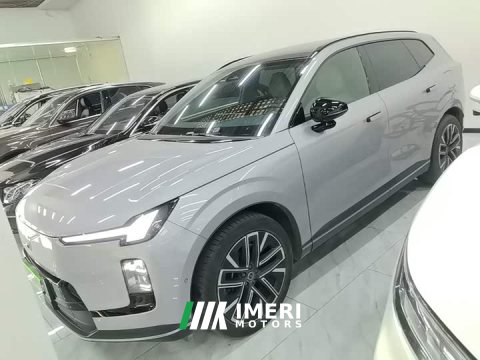 2025 Volvo XC70 Plug-in Hybrid 2026 AWD Extended Range Plus - ავტომობილი ჩინეთიდან