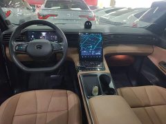 NIO ES8 2020 580KM Signature Edition Six-Seater - ფოტო 9