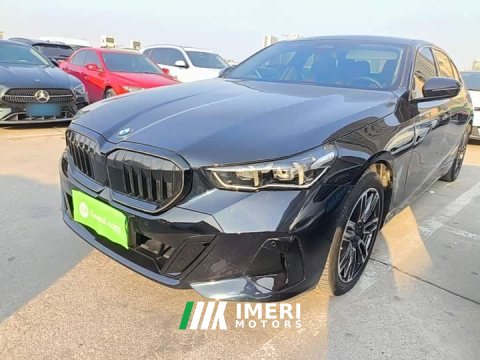 2025 BMW 5 Series 525Li M Sport Package - ავტომობილი ჩინეთიდან