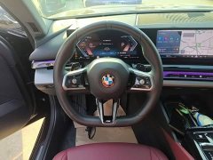 BMW 5 Series 525Li M Sport Package - ფოტო 10
