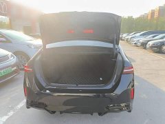 BMW 5 Series 525Li M Sport Package - ფოტო 18