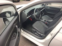 Volkswagen Lavida 1.5L Automatic Comfort - ფოტო 19