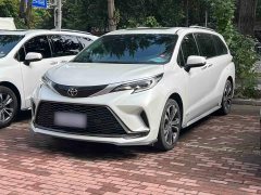 Toyota Grevias 2.5L Hybrid Premium Plus Edition - ფოტო 1