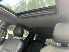 Toyota Grevias 2.5L Hybrid Premium Plus Edition - ფოტო 12