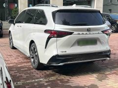Toyota Grevias 2.5L Hybrid Premium Plus Edition - ფოტო 18