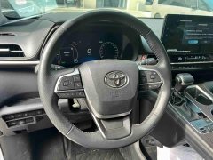 Toyota Grevias 2.5L Hybrid Premium Plus Edition - ფოტო 2