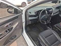 Toyota Yaris L Zhixuan X 1.5L CVT Luxury - ფოტო 15