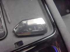 Volkswagen Teramont Pro 450TSI AWD Summit Edition - ფოტო 11