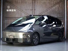 Li Auto Li Xiang MEGA 2024 Ultra - ფოტო 1