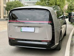 Li Auto Li Xiang MEGA 2024 Ultra - ფოტო 5