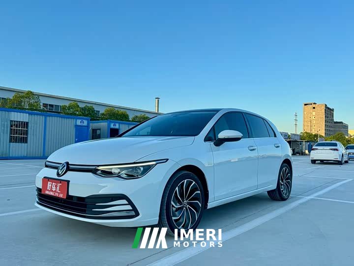 Volkswagen Golf 2023 280TSI DSG Pro - ავტომობილი ჩინეთიდან