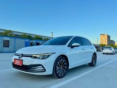 Volkswagen Golf 2023 280TSI DSG Pro - ფოტო 1