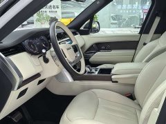 Land Rover Range Rover 3.0L V6 400PS Genesis Extended Wheelbase - ფოტო 4