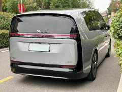 Li Auto Li Xiang MEGA Ultra - ფოტო 4