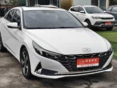 Hyundai Elantra 1.5L CVT Luxury - ფოტო 3