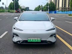 Geely Galaxy E8 550km Rear-Wheel Drive Longteng Edition - ფოტო 1