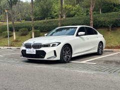 BMW 3 Series 320Li M Sport Package - ფოტო 1