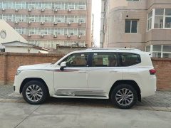 Toyota Land Cruiser (Imported) 4.0L Automatic - ფოტო 3