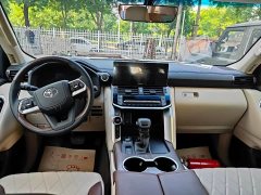 Toyota Land Cruiser (Imported) 4.0L Automatic - ფოტო 5