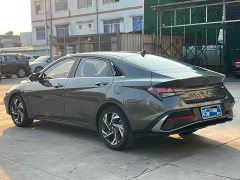 Hyundai Elantra 2023 1.5L CVT GLX Elite - ფოტო 16