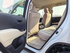 Toyota Land Cruiser (Imported) 4.0L GXR - ფოტო 8