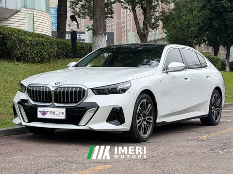 2024 BMW 5 Series 525Li M Sport Package - ავტომობილი ჩინეთიდან