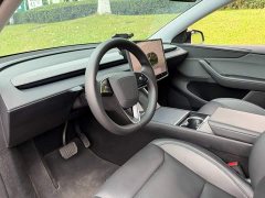 Tesla Model Y Rear-Wheel Drive - ფოტო 7