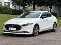 Mazda3 Axela 2.0L Automatic Elegant Edition - ფოტო 1