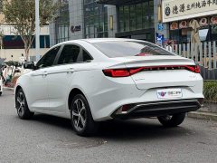 Geely Emgrand L 1.4T CVT Premium - ფოტო 4