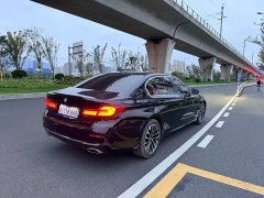 BMW 5 Series 525Li Luxury Package - ფოტო 9
