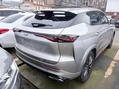 Changan Oushan Z6 Blue Whale 1.5T DCT Smart Comfort Edition - ფოტო 16