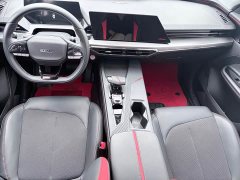 Changan Oushan Z6 Blue Whale 1.5T DCT Smart Comfort Edition - ფოტო 6