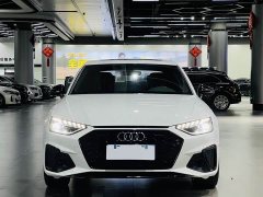 Audi A4L 40 TFSI Luxury Dynamic - ფოტო 2