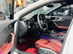 Audi A4L 40 TFSI Luxury Dynamic - ფოტო 4
